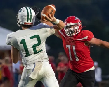 Chris Masse on football: Knoebel trusts Montgomery’s defense in key situations